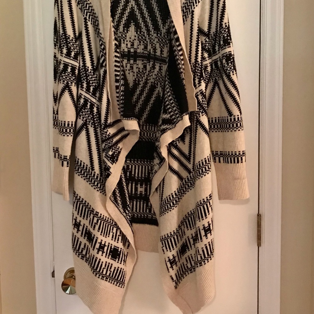 Aeropostale women’s cardigan